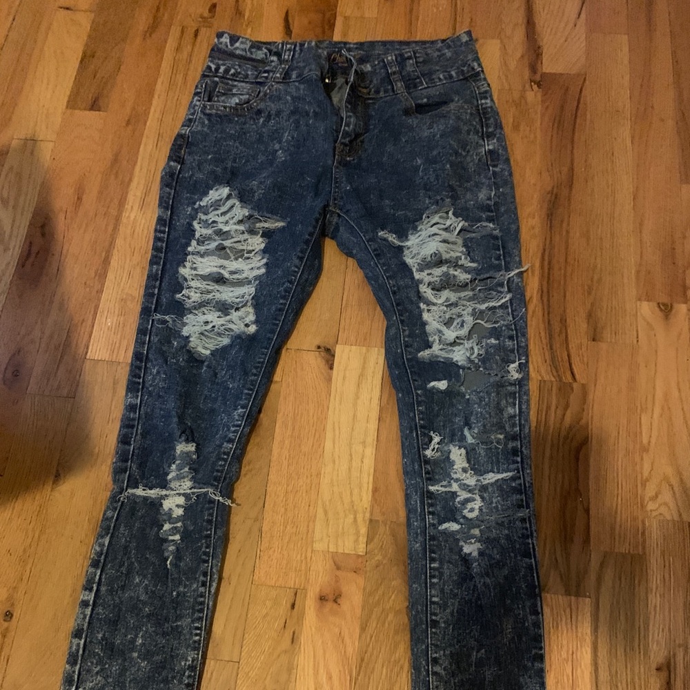 ripped acid washed jeans